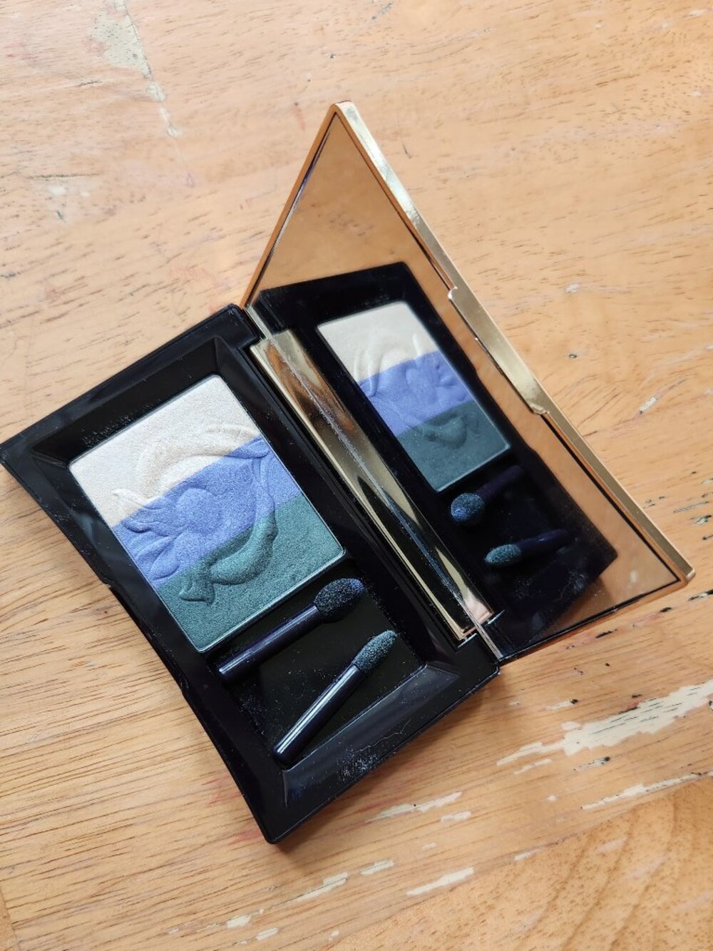 Yves Rocher Eyeshadow Palette 01 Variations Beige Purple Lavender Lilac Green Go